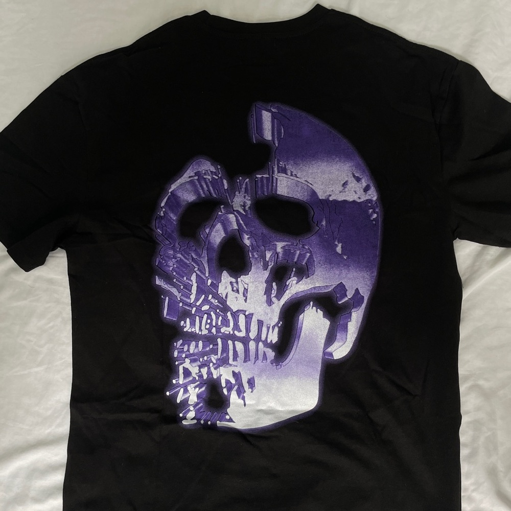 Revenge tee - Picture 2 of 5
